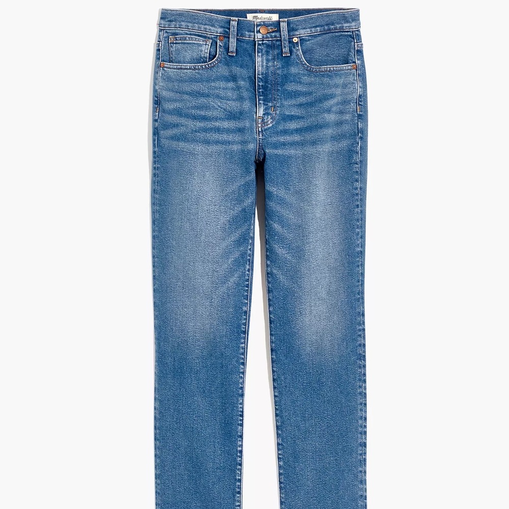Madewell Roadtripper Slim Boyjeans in Aylesbury Wash